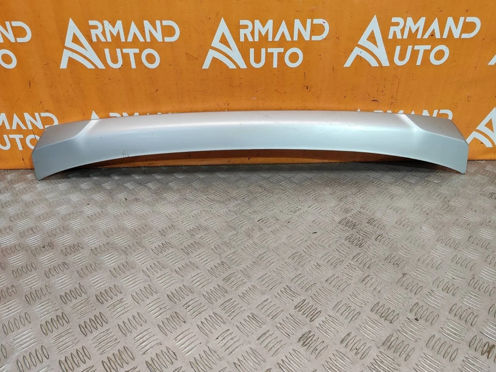 Накладка бампера нижняя Mitsubishi Outlander 2015-2018 3