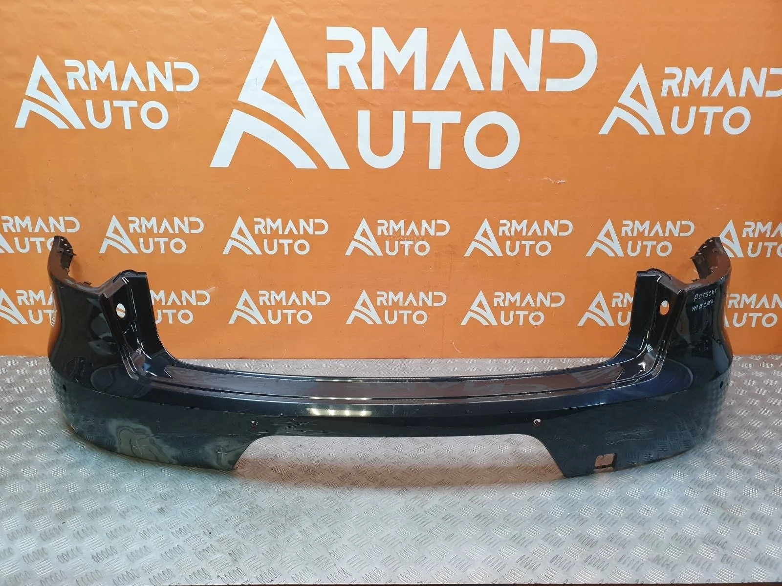 Бампер Porsche Macan 2014-2021 95b