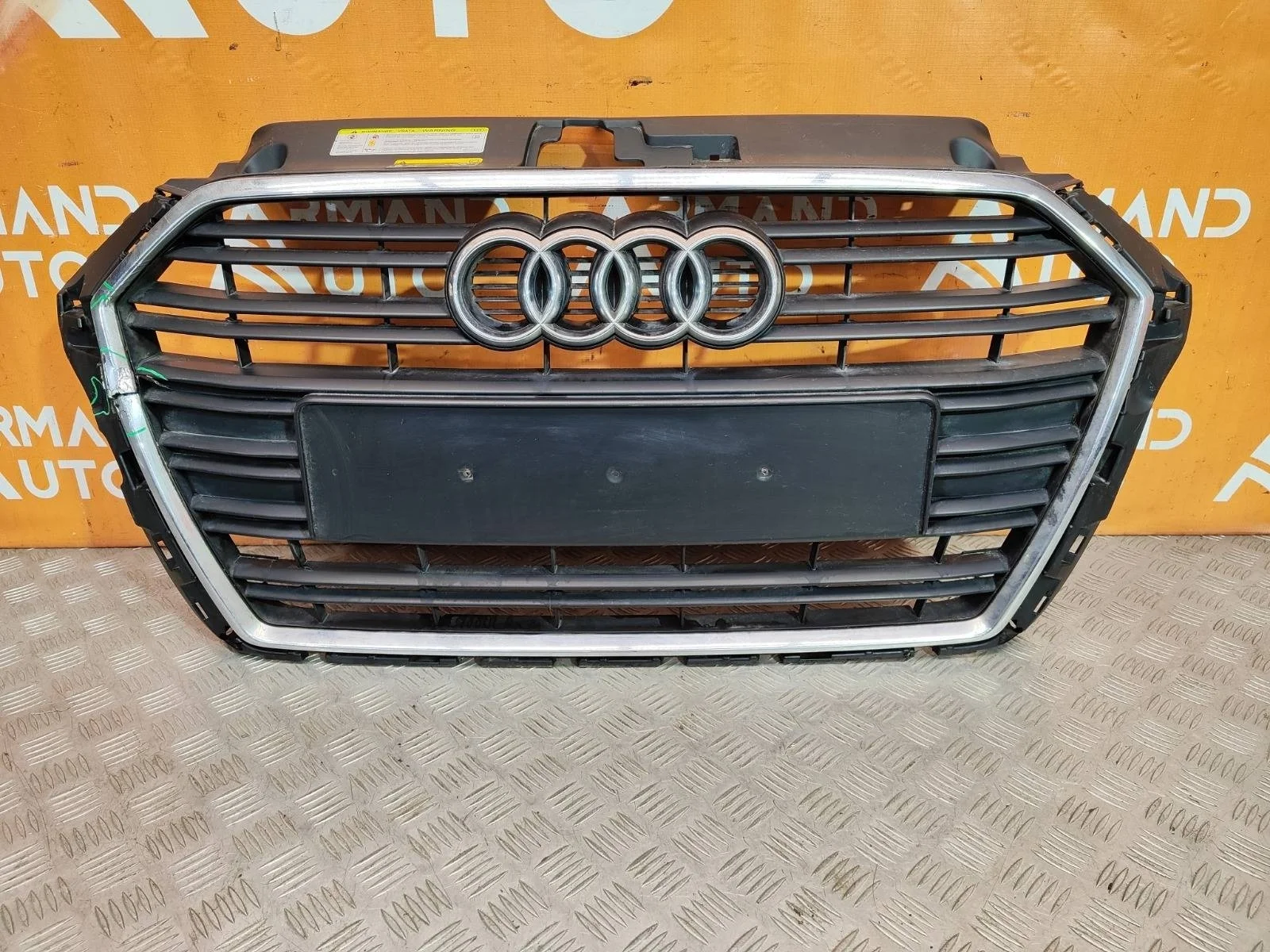 Решетка радиатора Audi A3 2016-2020 8V