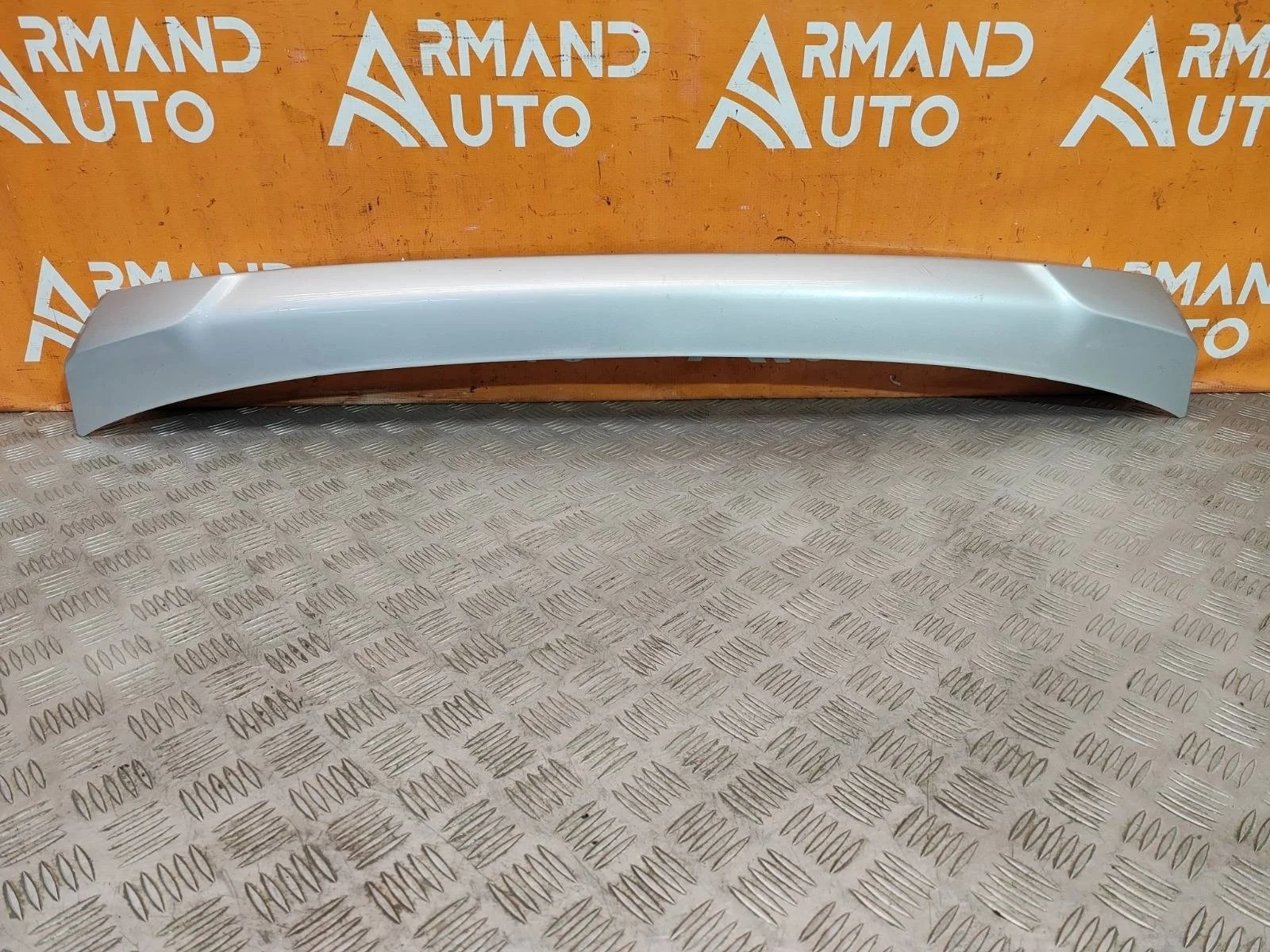 Накладка бампера нижняя Mitsubishi Outlander 2015-2018 3