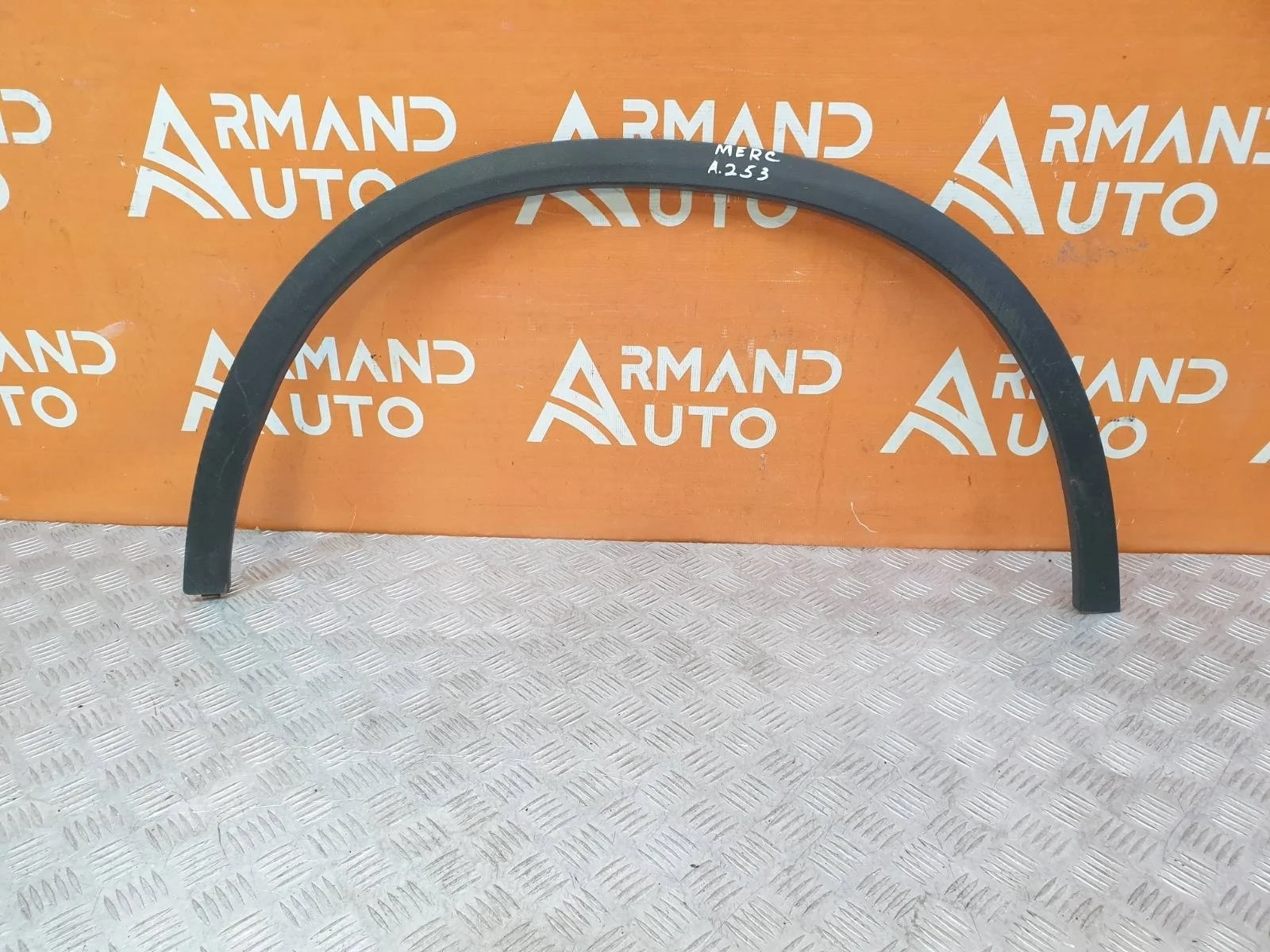 Расширитель крыла Mercedes GLC-Class 2015-нв X253