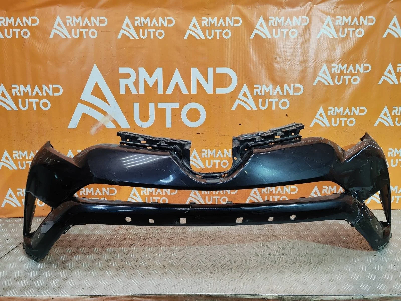 Бампер Toyota RAV4 2015-2019 CA40
