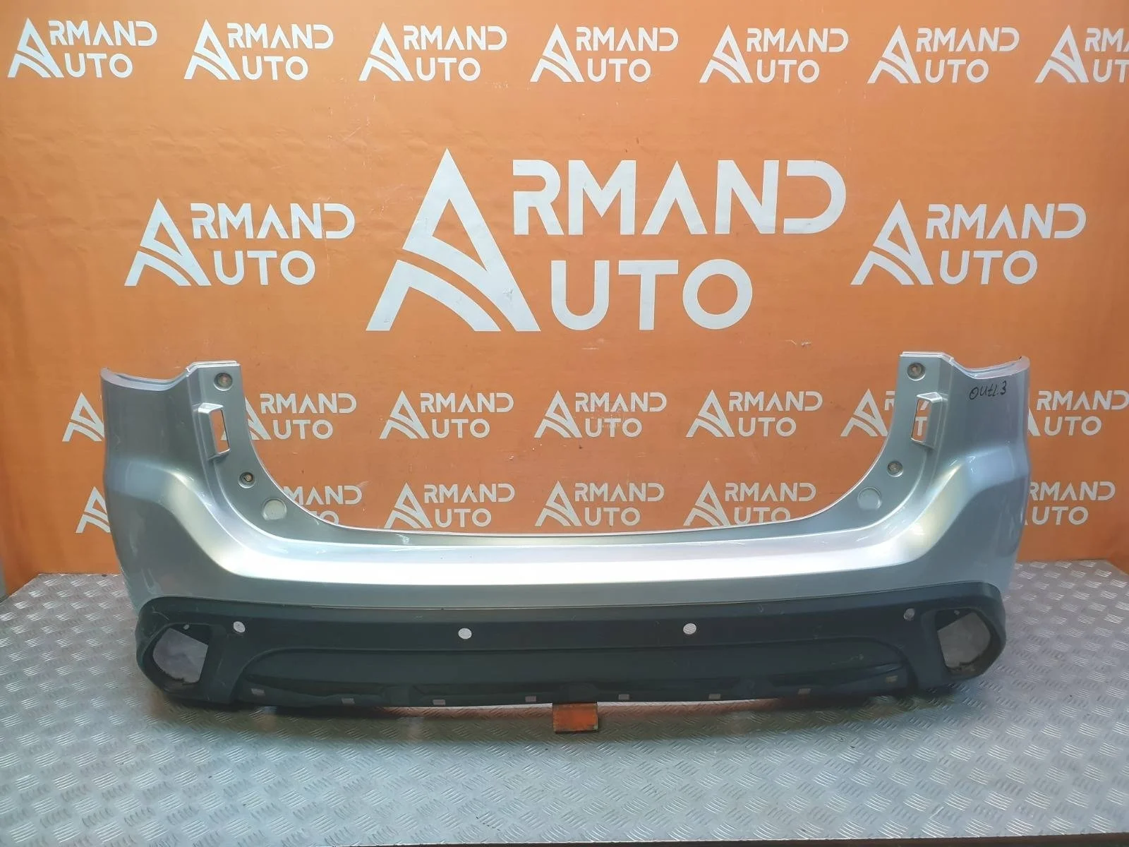Бампер Mitsubishi Outlander 2015-2018 3
