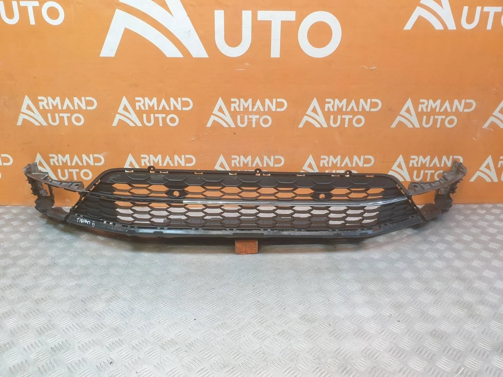 Юбка бампера Volkswagen Tiguan 2016-2020