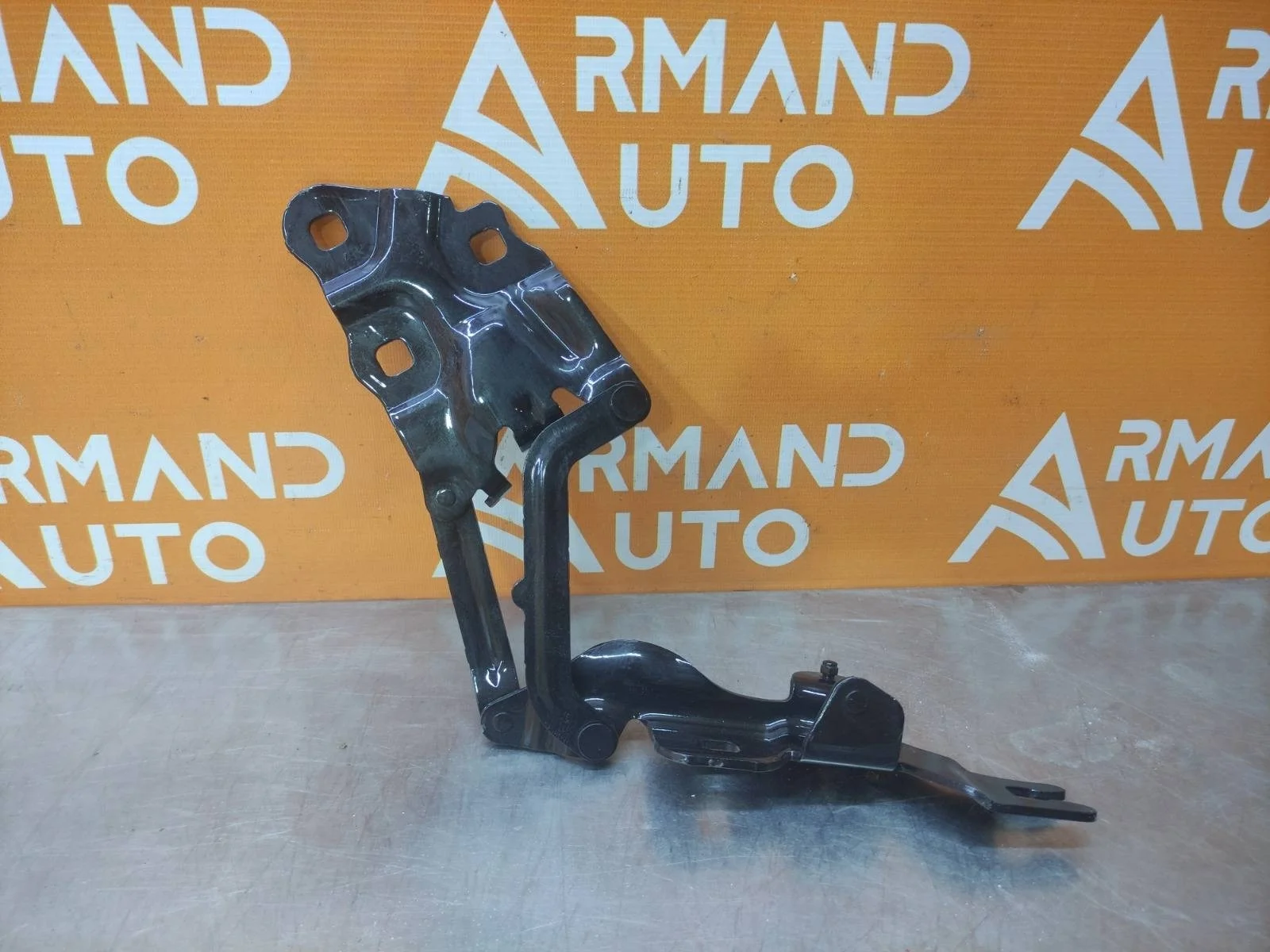 Петля капота BMW X3 2010-2017 F25