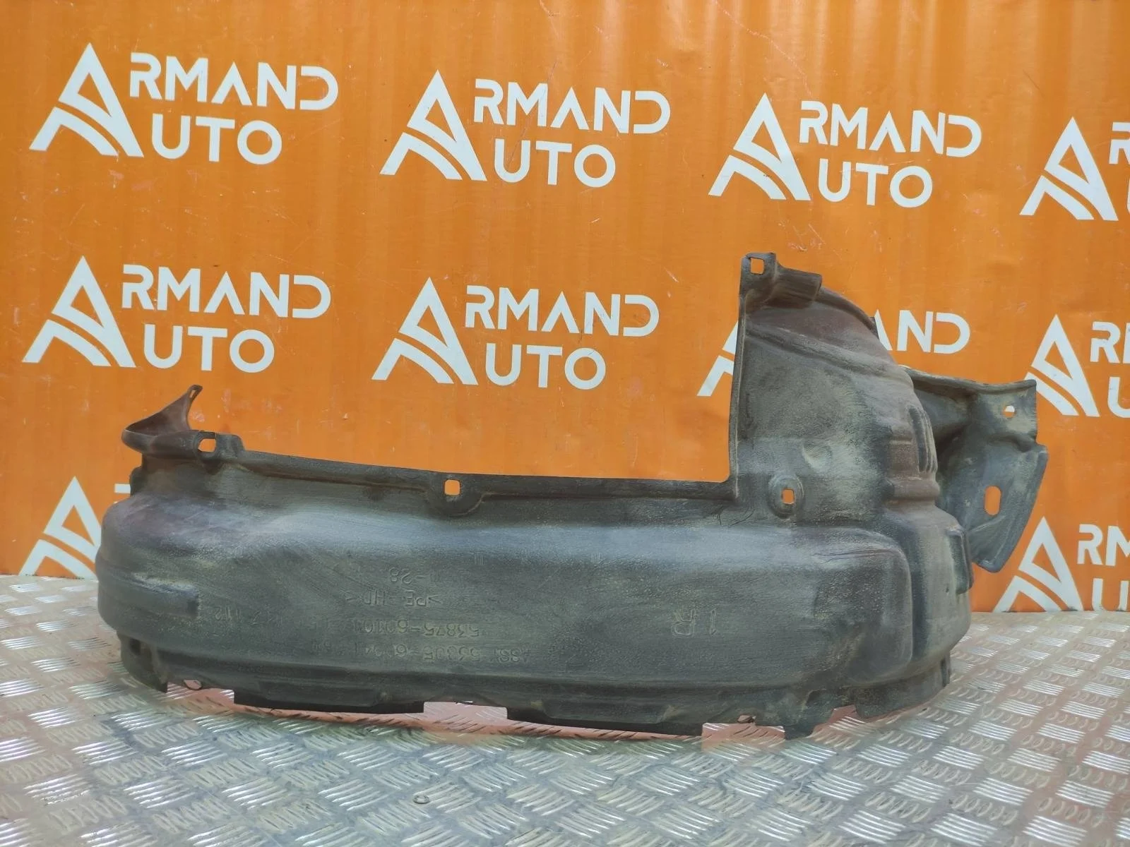 Подкрылок Toyota Land Cruiser Prado 2009-2013 150