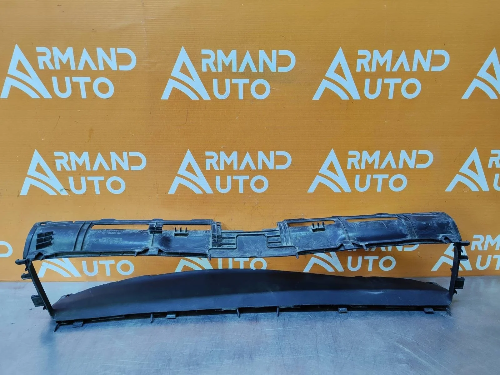 Воздуховод радиатора Porsche Macan 2014-нв 95b