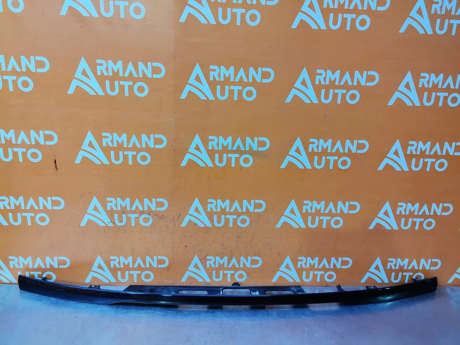 Молдинг двери багажника Land Rover Range Sport 2013-нв L494
