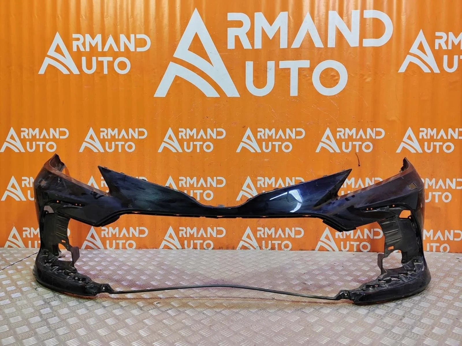 Бампер Toyota Camry 2020-нв 8 XV70