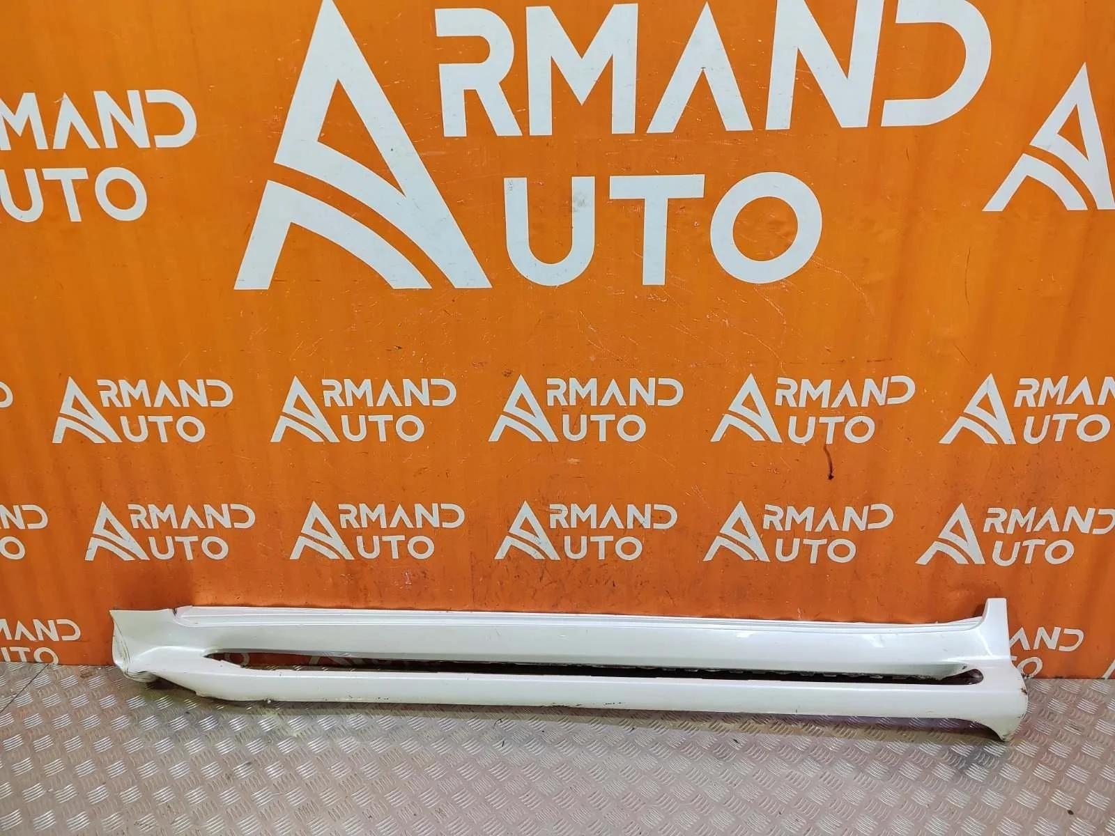 Накладка порога Toyota Land Cruiser 2012-2021 200