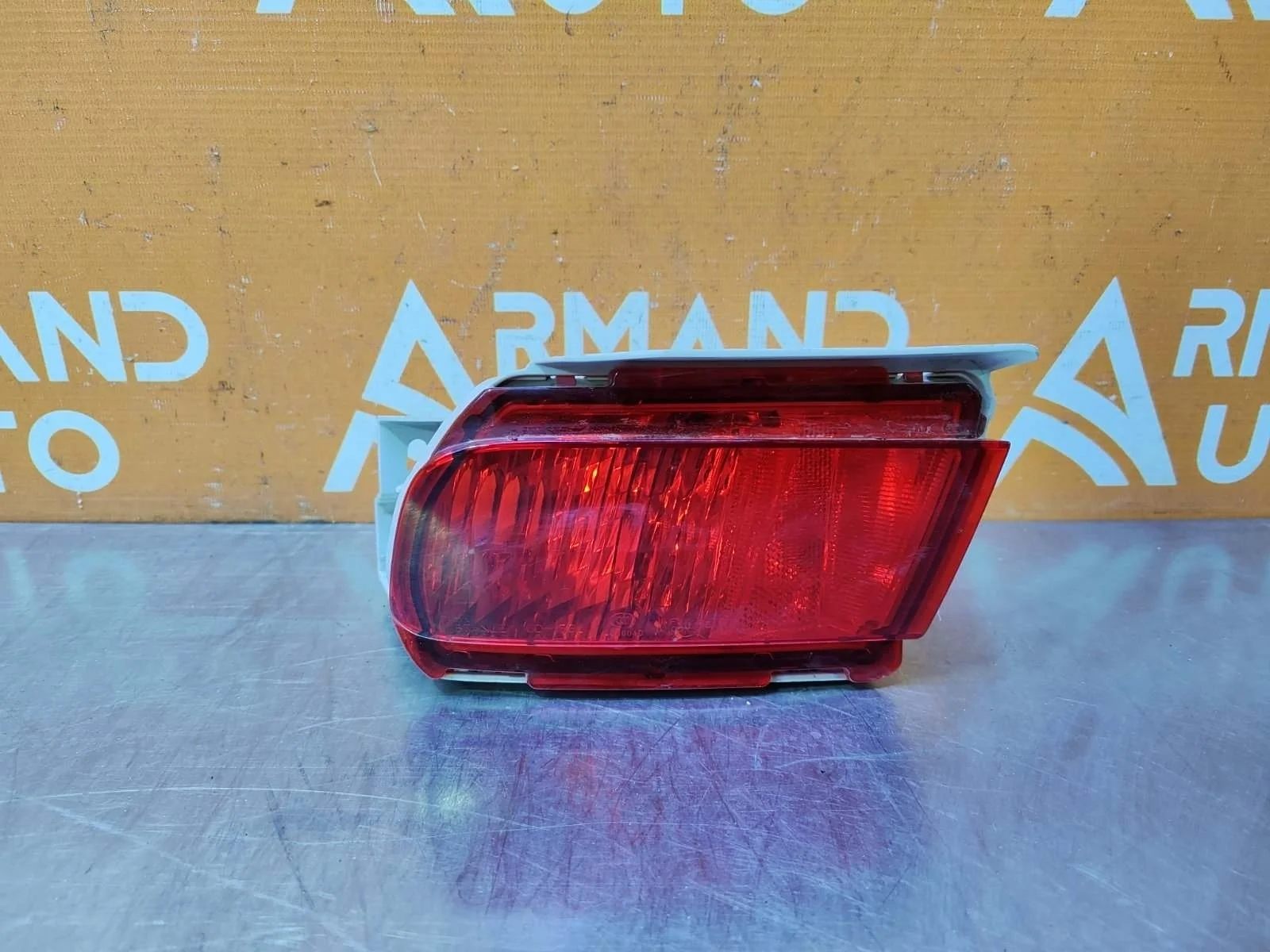 Фонарь противотуманный Toyota Land Cruiser Prado 2009-нв 150