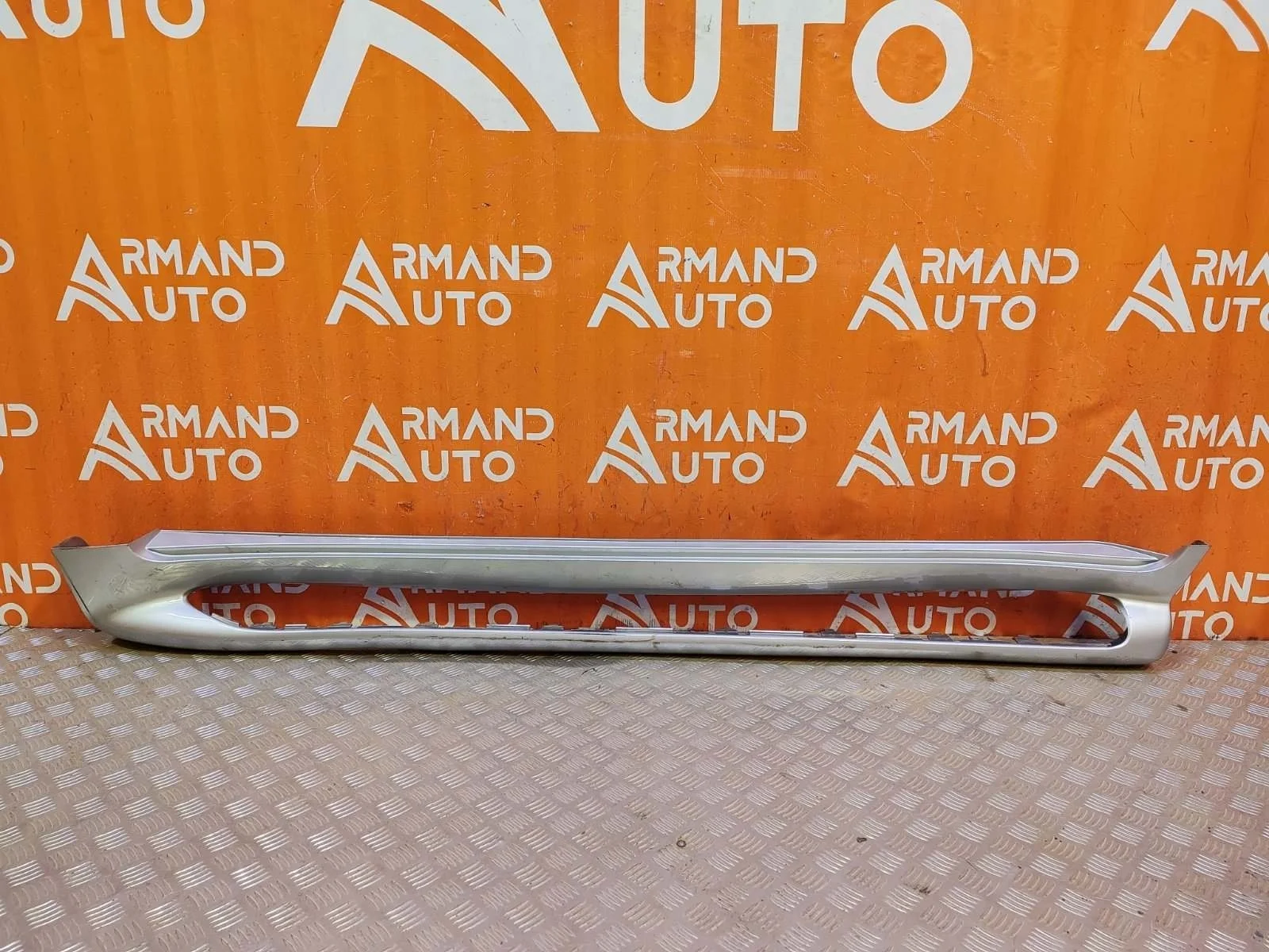 Накладка порога Toyota Land Cruiser 2012-2021 200