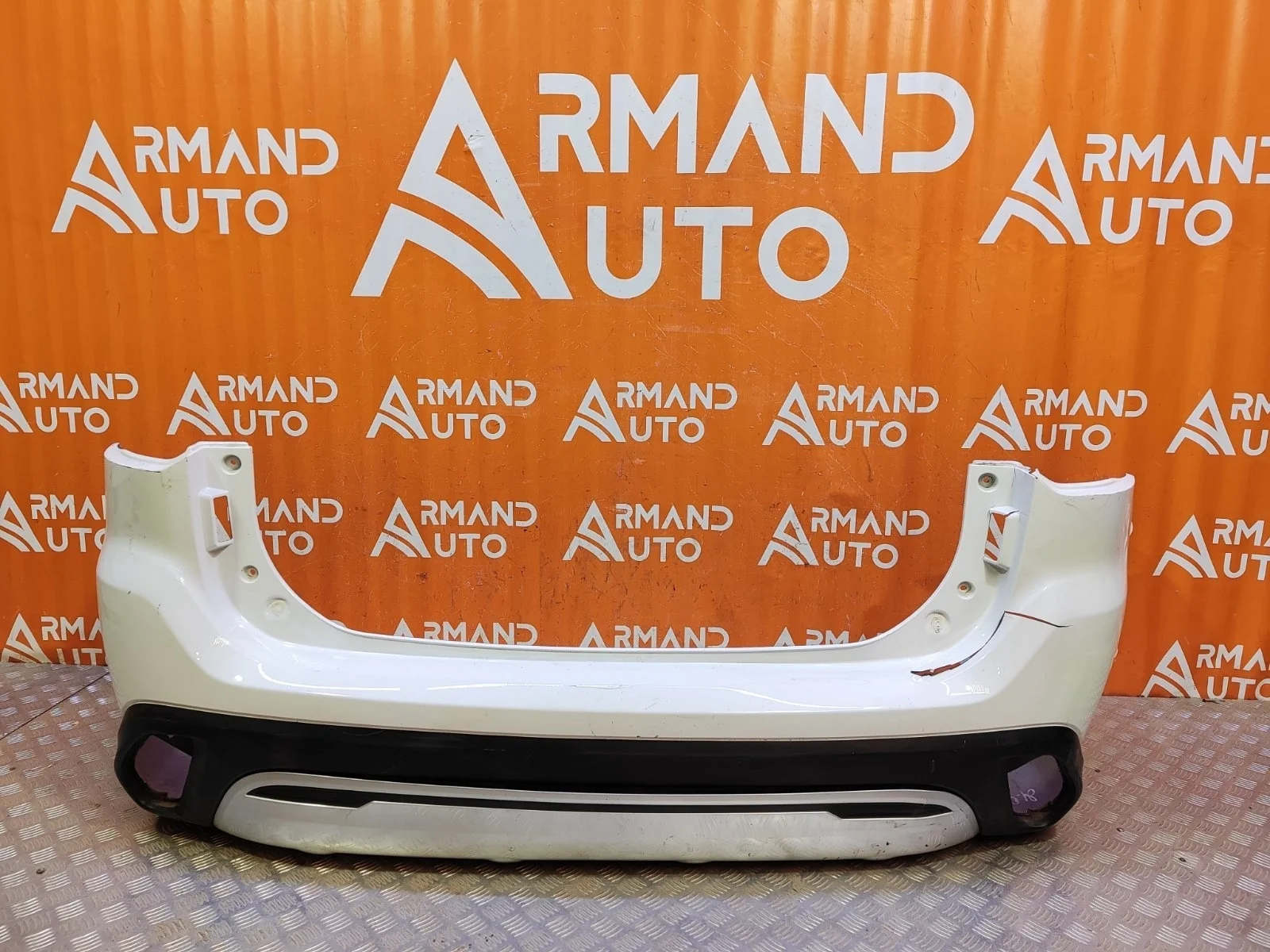 Бампер Mitsubishi Outlander 2018-нв 3