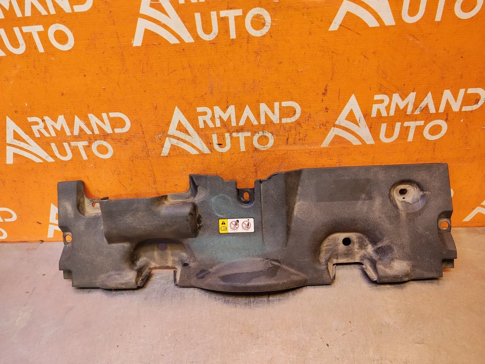 Кожух замка капота Toyota RAV4 2018-нв 5 XA50