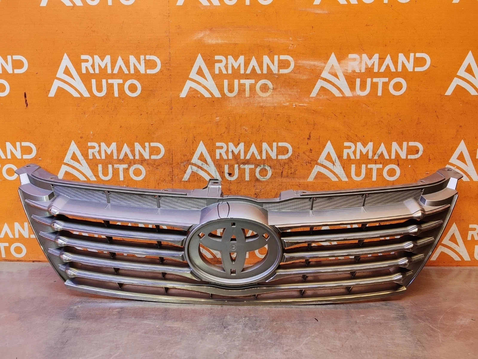 Решетка радиатора Toyota Camry 2011-2014 7 XV50