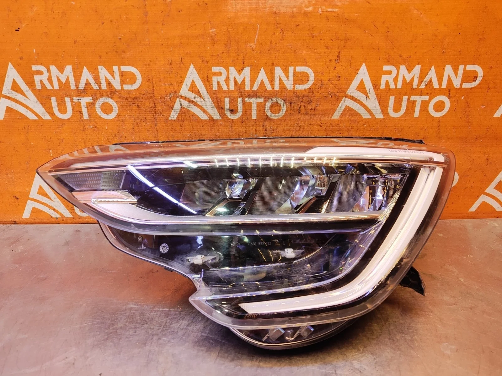 Фара Renault Arkana 2019-нв