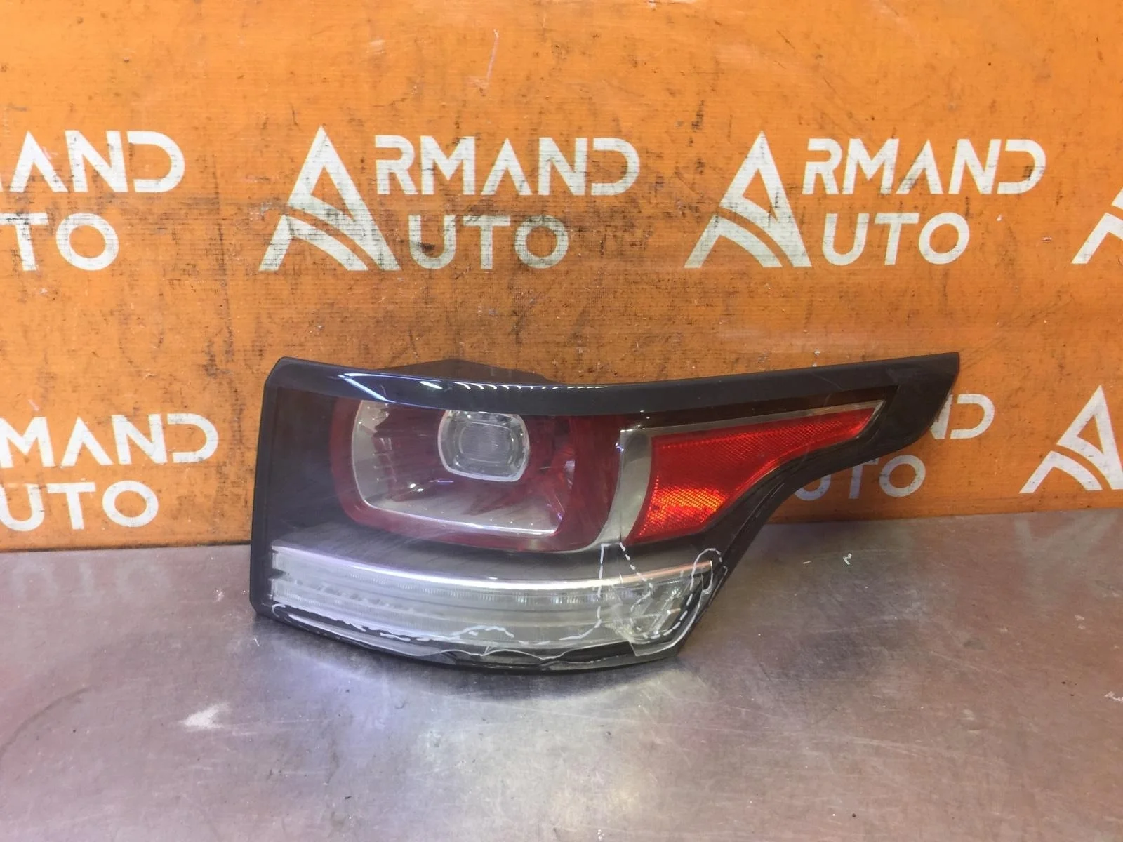 Фонарь Land Rover Range Sport 2013-2017 L494