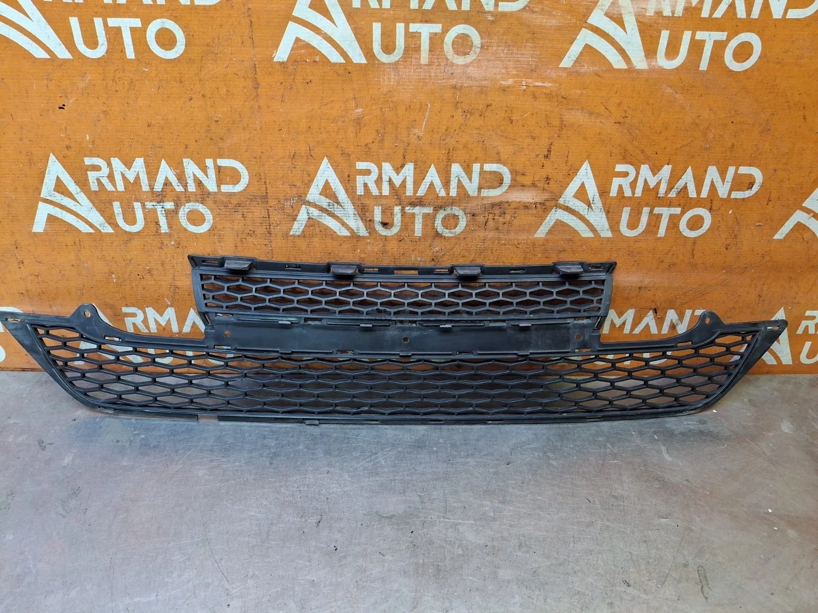 Решетка бампера Land Rover Range Evoque 2011-2015 L538