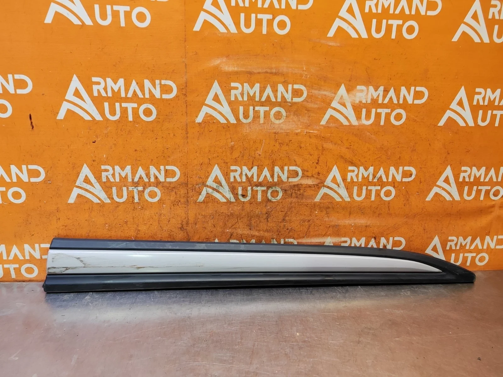 Молдинг двери Mitsubishi Outlander 2015-нв 3