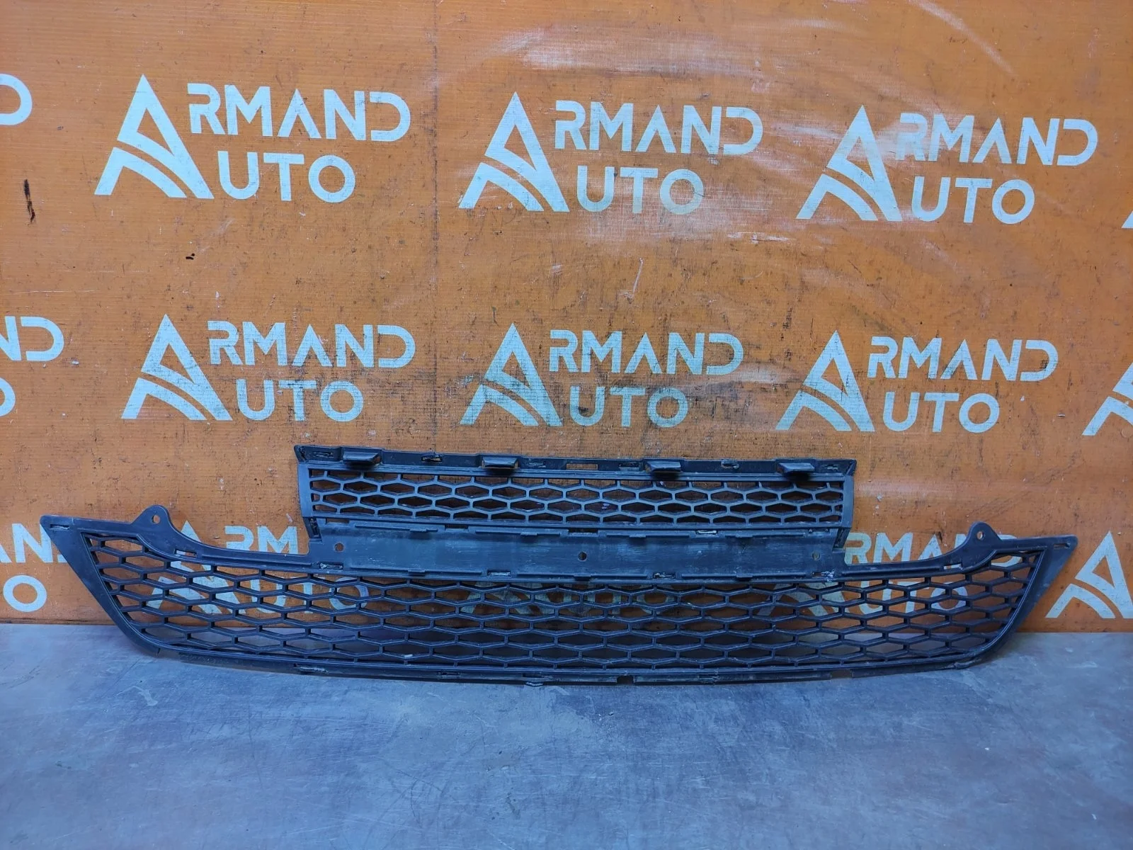 Решетка бампера Land Rover Range Evoque 2011-2015 L538
