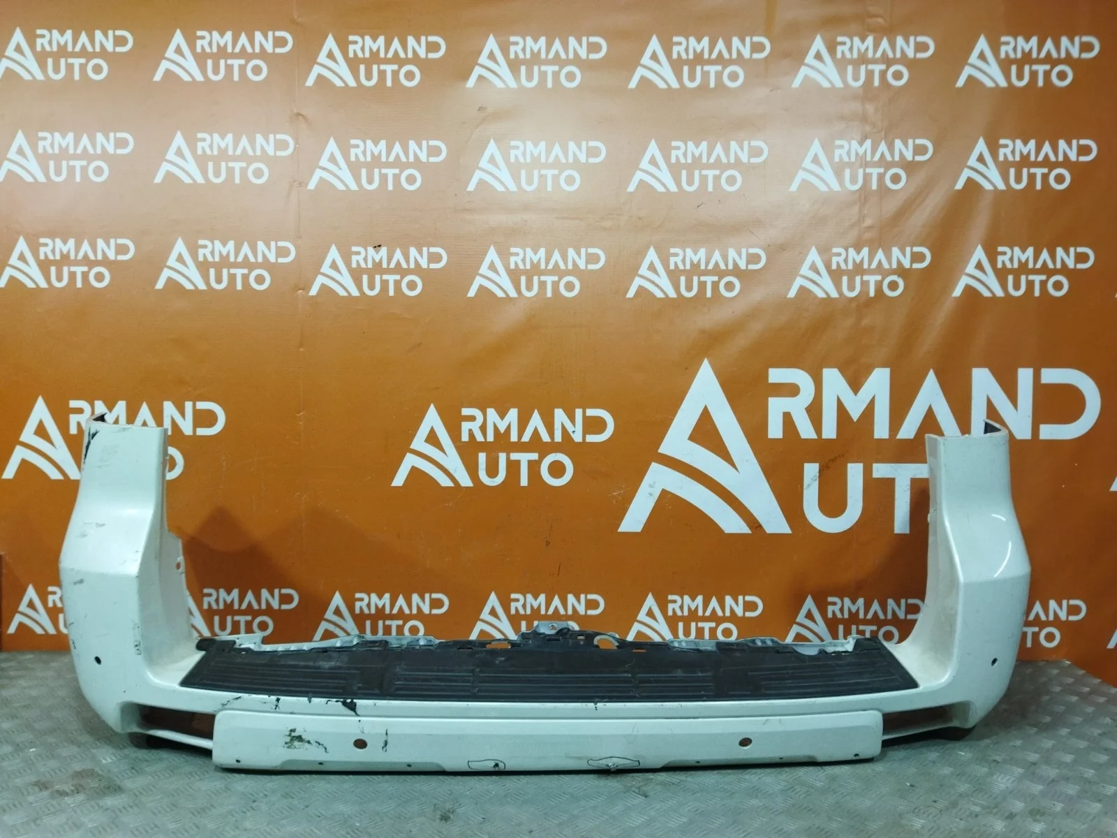 Бампер Toyota Land Cruiser Prado 2017-нв 150