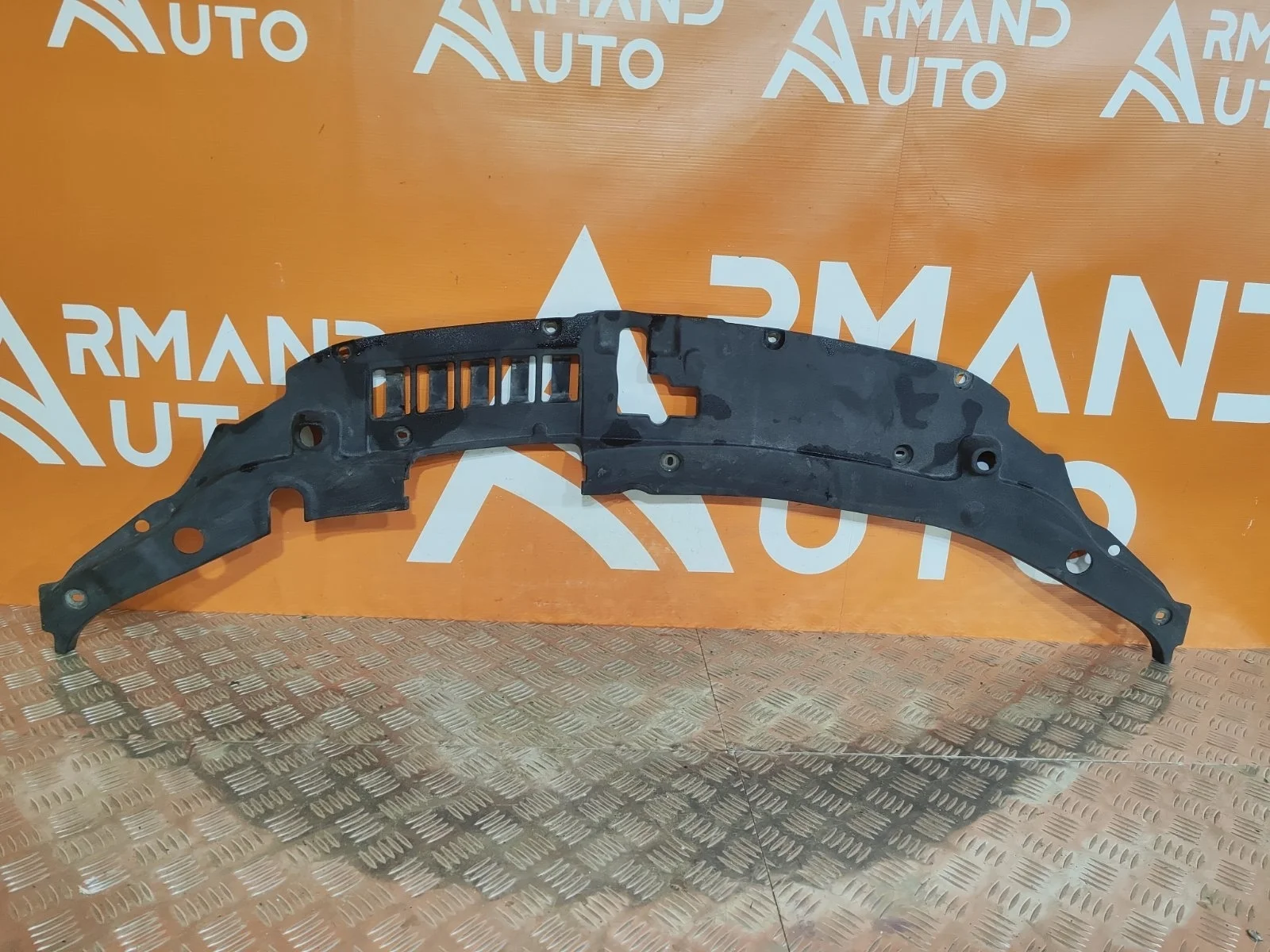 Кожух замка капота Toyota Camry 2014-2018 7 XV50