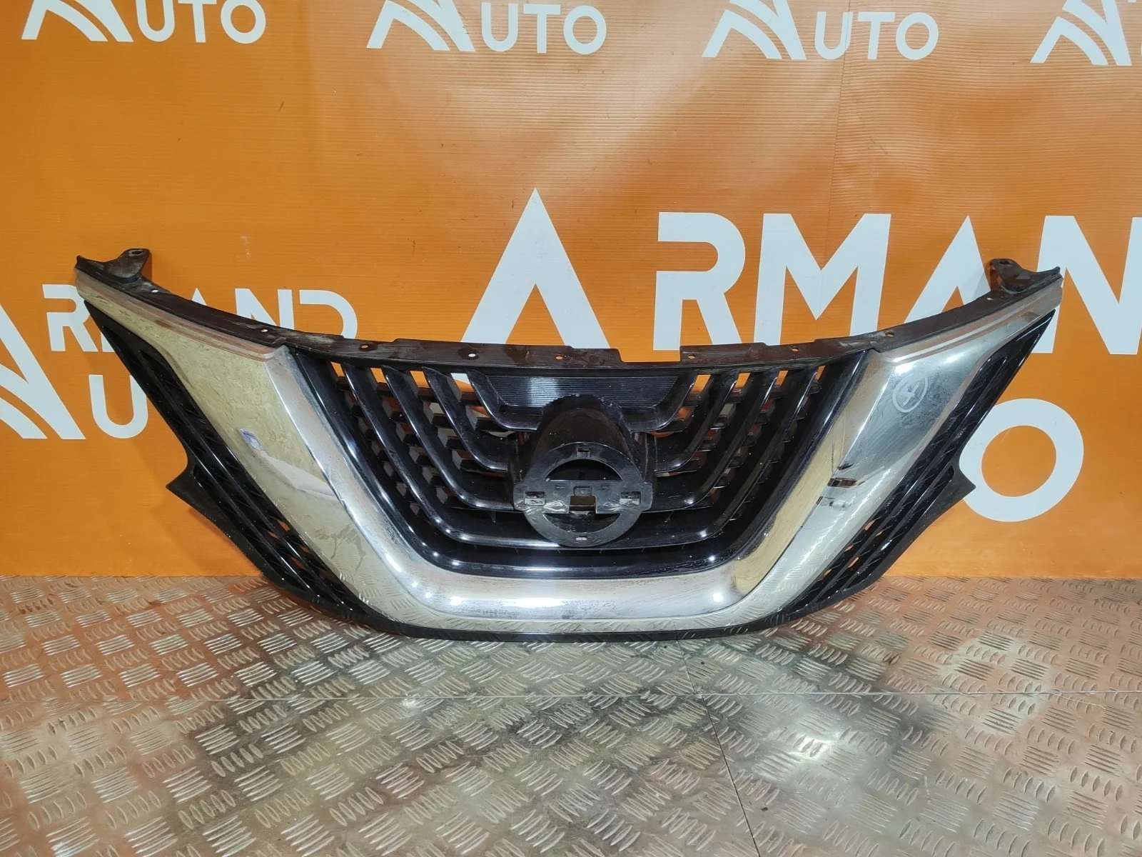 Решетка радиатора Nissan Murano 2014-нв Z52