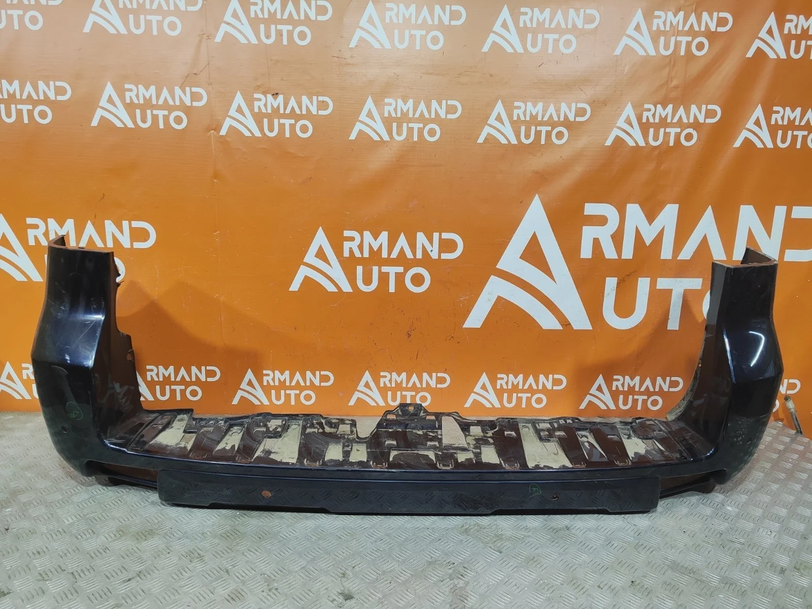 Бампер Toyota Land Cruiser Prado 2017-нв 150