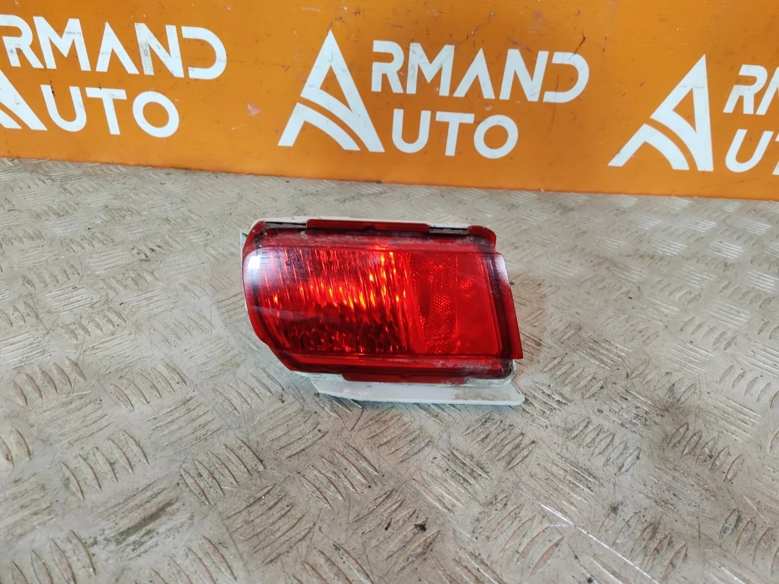 Фонарь противотуманный Toyota Land Cruiser Prado 2009-нв 150