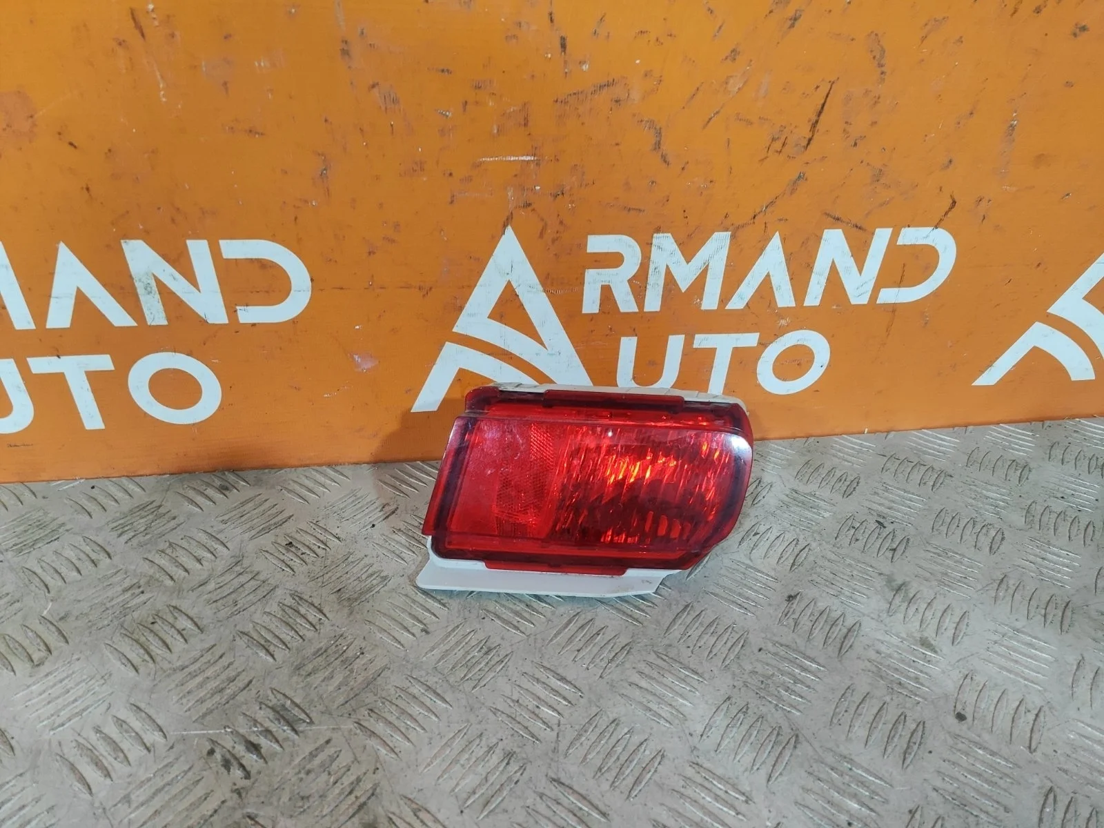Фонарь противотуманный Toyota Land Cruiser Prado 2009-нв 150