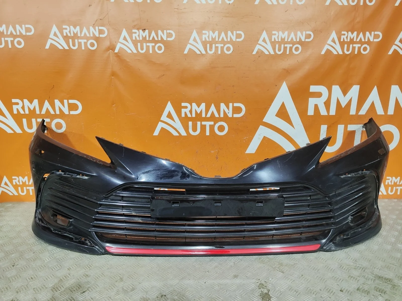 Бампер Toyota Camry 2020-нв 8 XV70