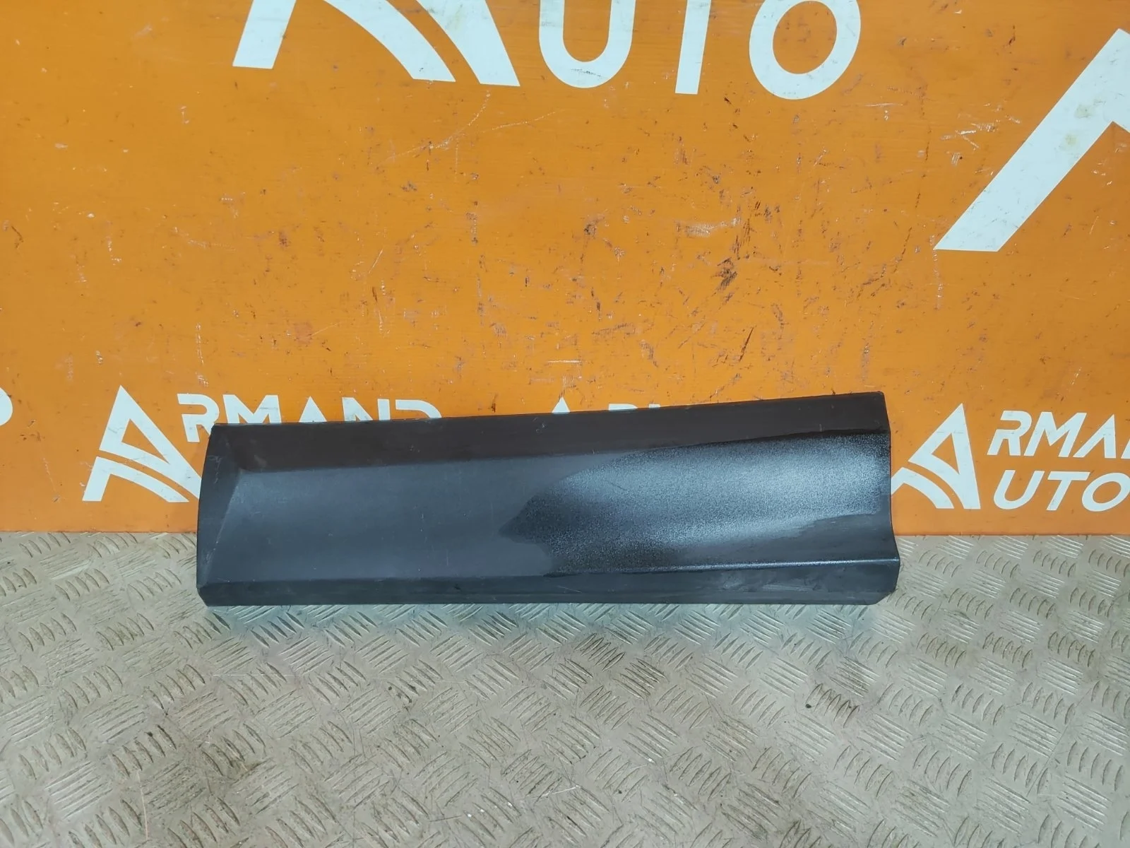 Молдинг двери Toyota RAV4 2015-2019 CA40