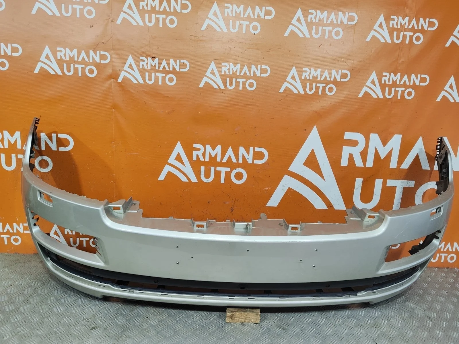 Бампер Land Rover Range 2012-2017 4 L405