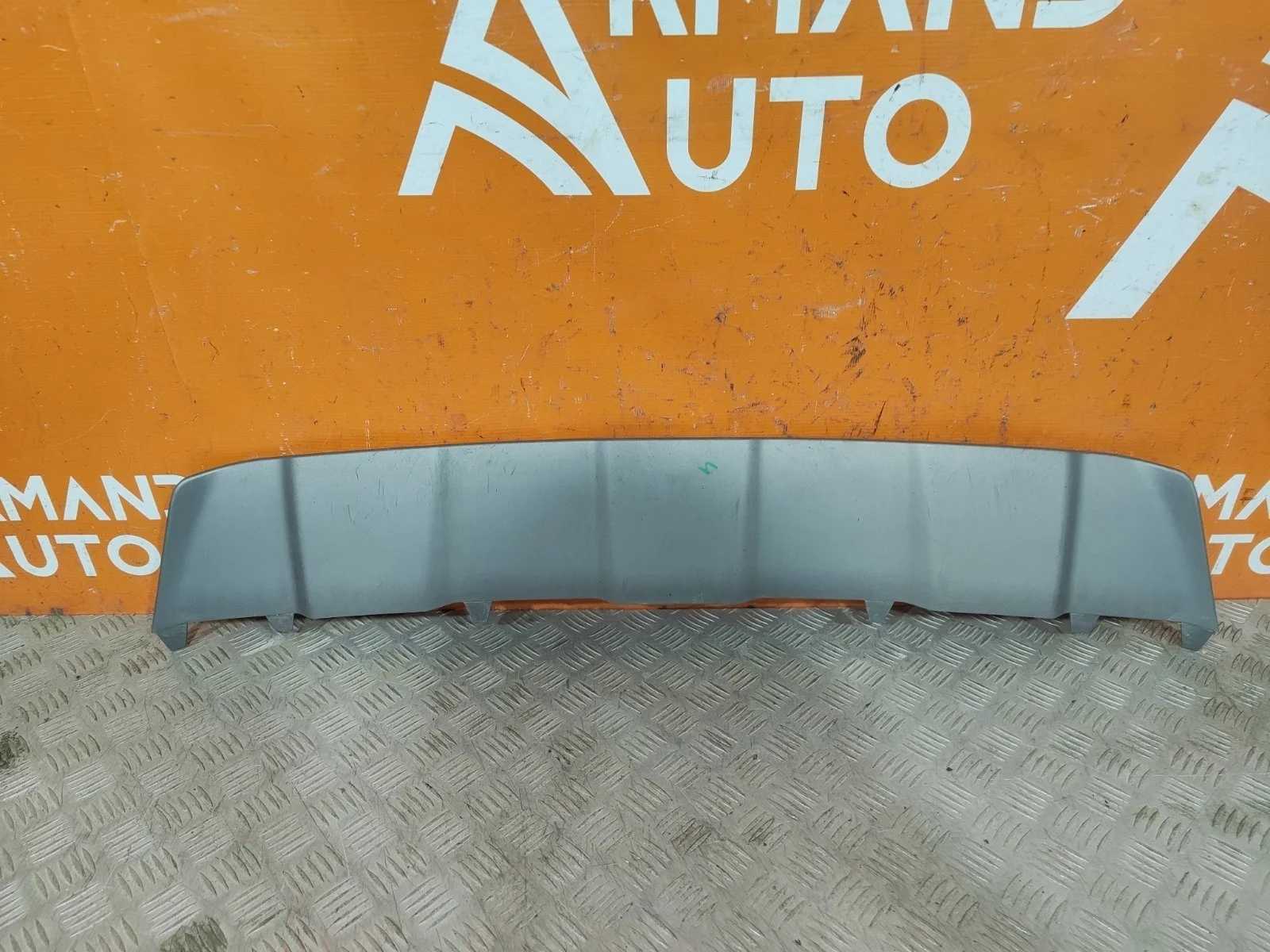 Накладка бампера нижняя Hyundai Santa Fe 2018-2021 4 TM