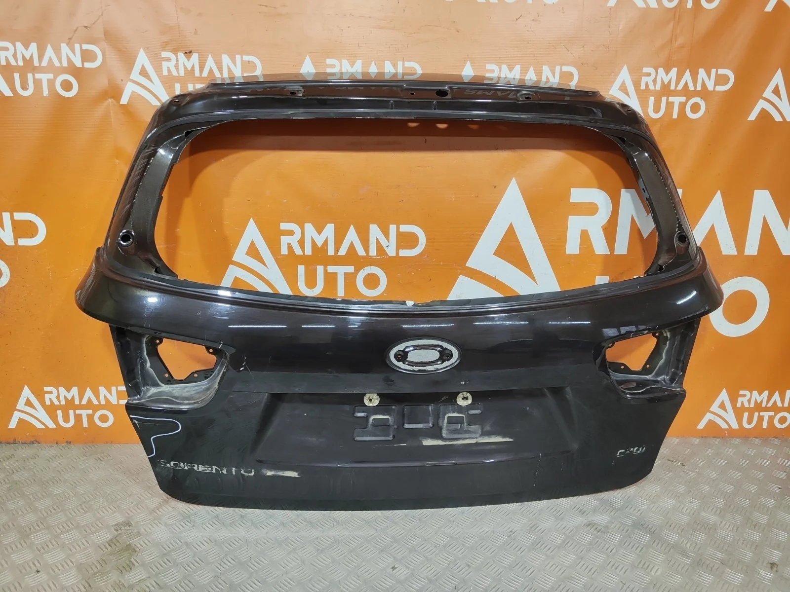 Дверь багажника Kia Sorento 2014-2020 3 Prime UM