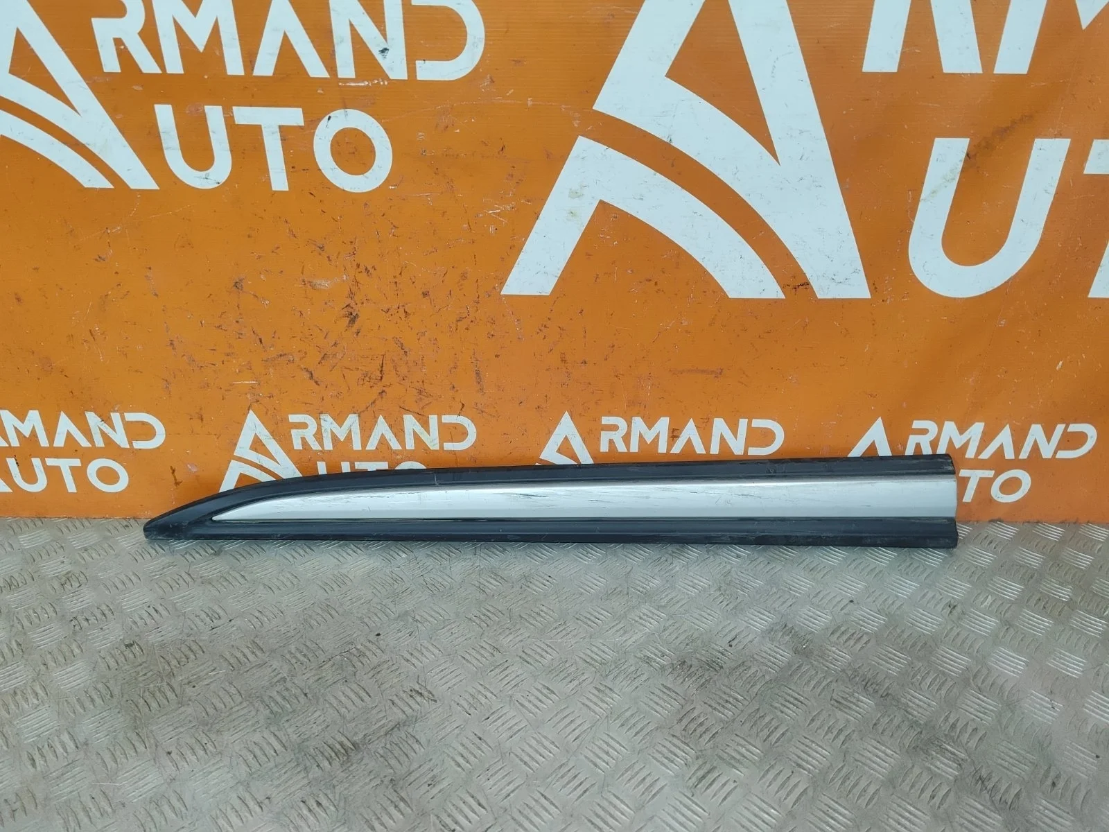 Молдинг двери Mitsubishi Outlander 2015-нв 3