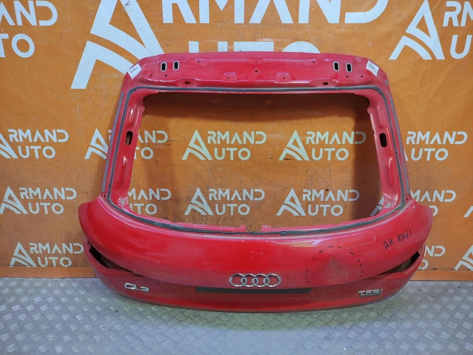 Дверь багажника Audi Q3 2011-2018 8U