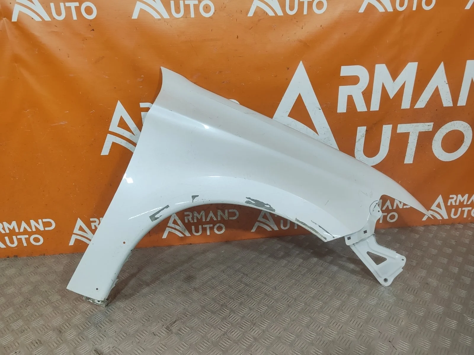 Крыло Mitsubishi Outlander 2015-нв 3