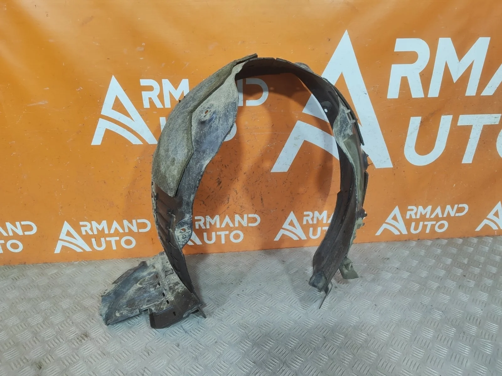 Подкрылок Hyundai Grand Santa Fe 2012-2016 B8