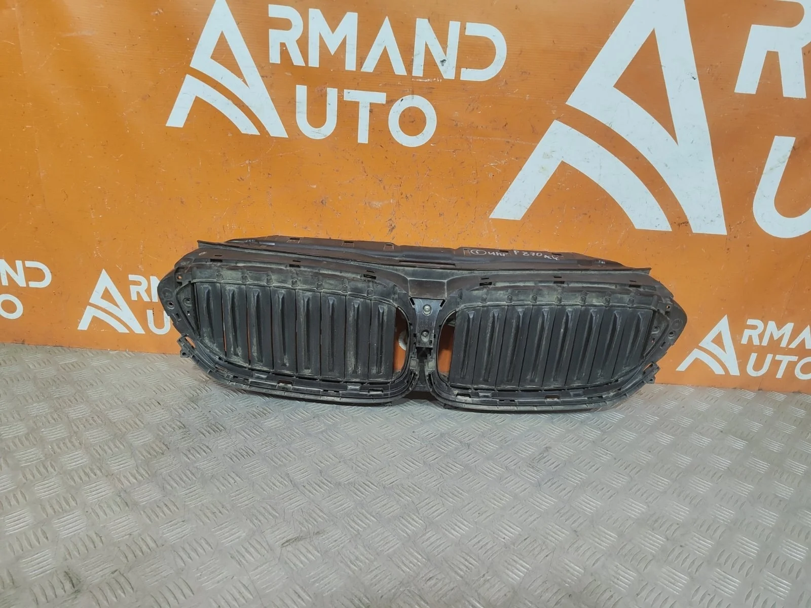 Жалюзи радиатора BMW 5 series 2016-2020 G30 G31
