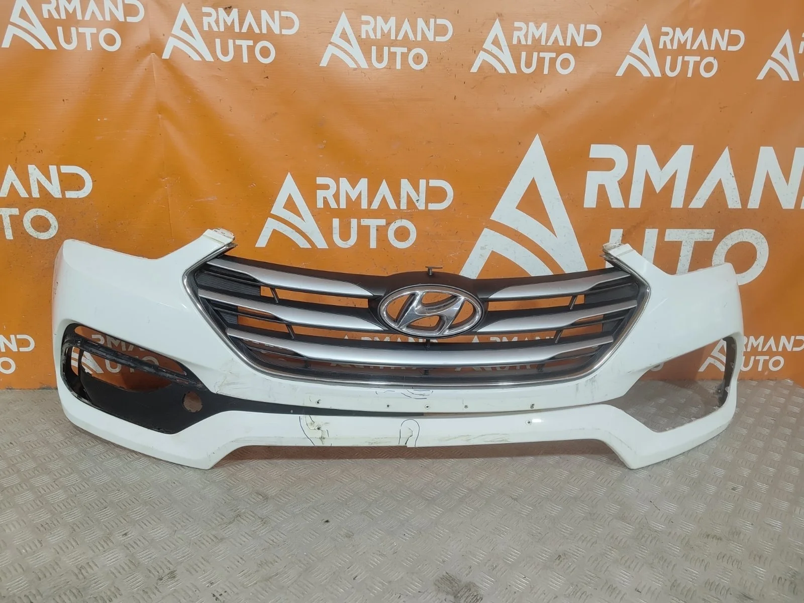 Бампер Hyundai Santa Fe 2015-2019 3 DM