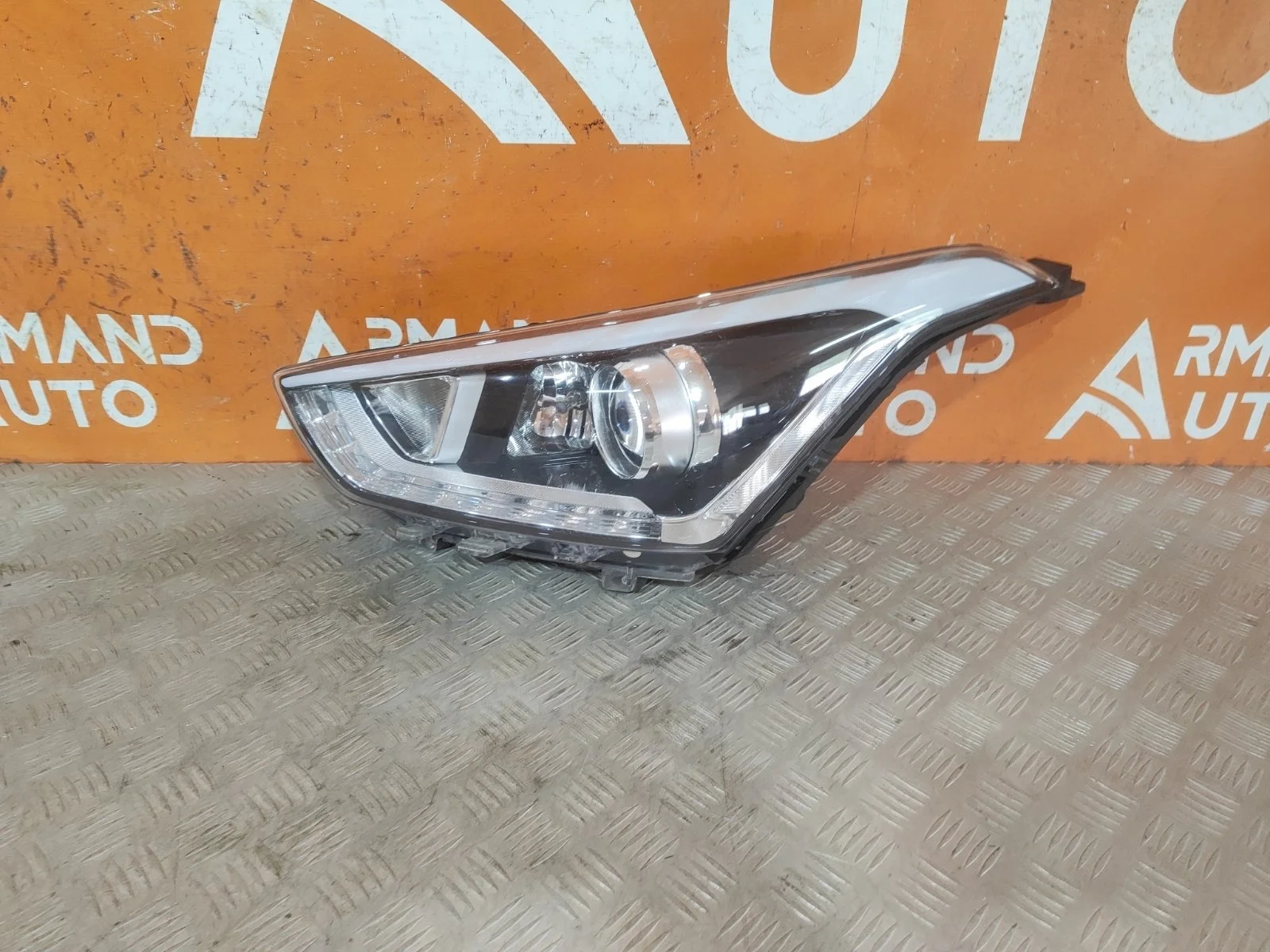 Фара Hyundai Creta 2016-2021