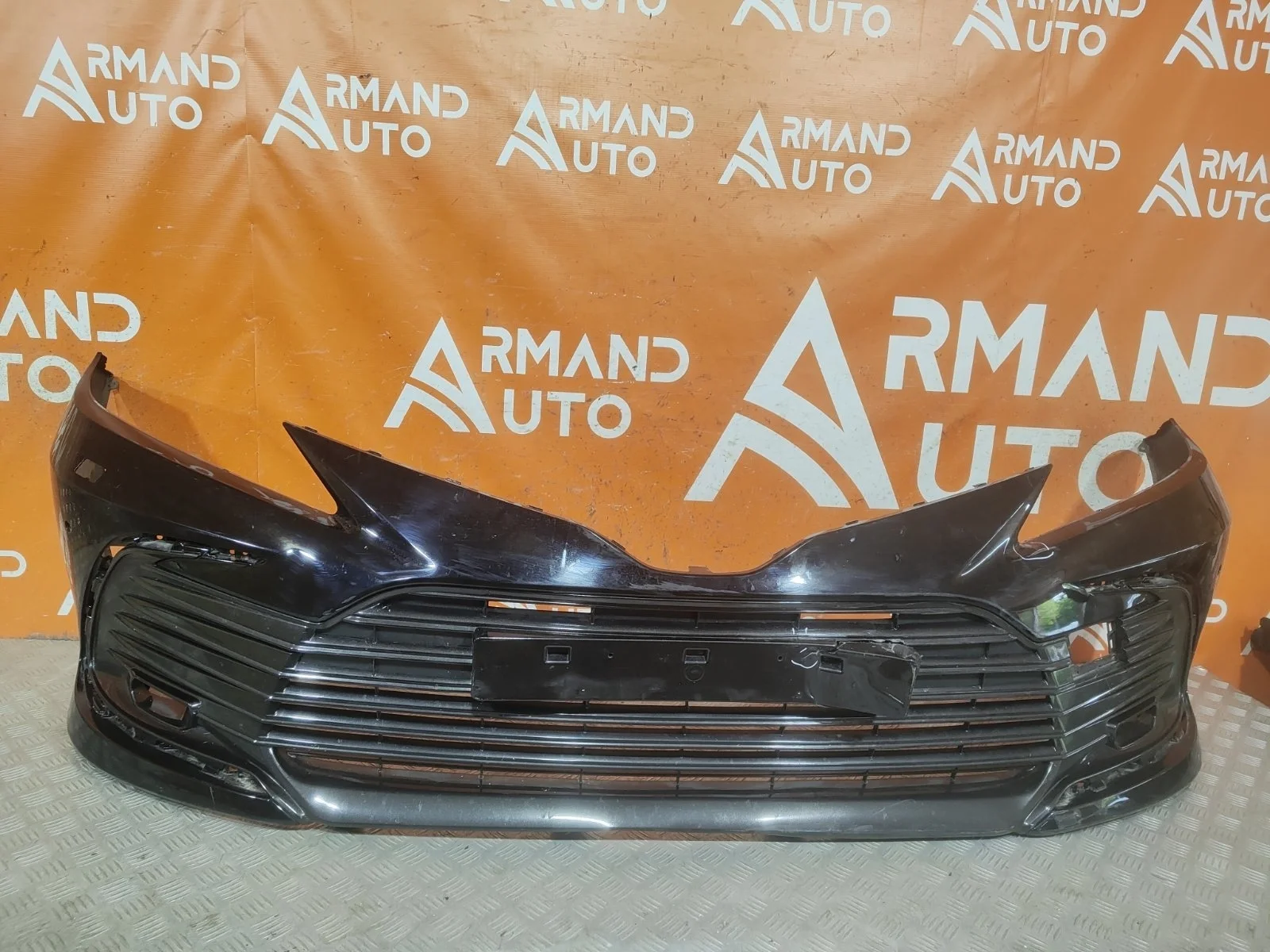 Бампер Toyota Camry 2020-нв 8 XV70