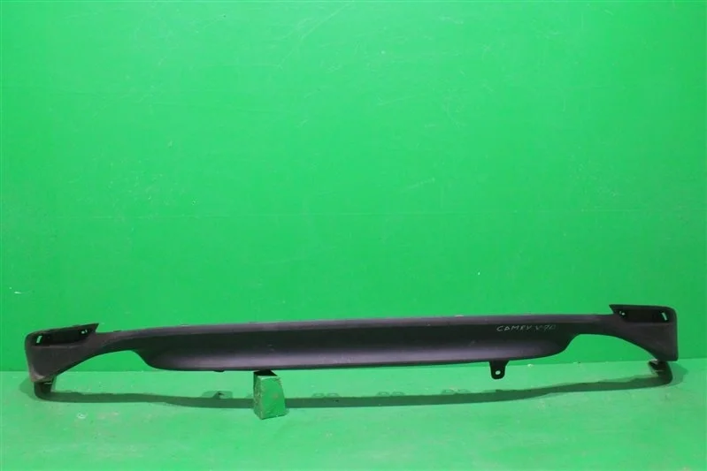 Юбка бампера Toyota Camry 2017-нв 8 XV70