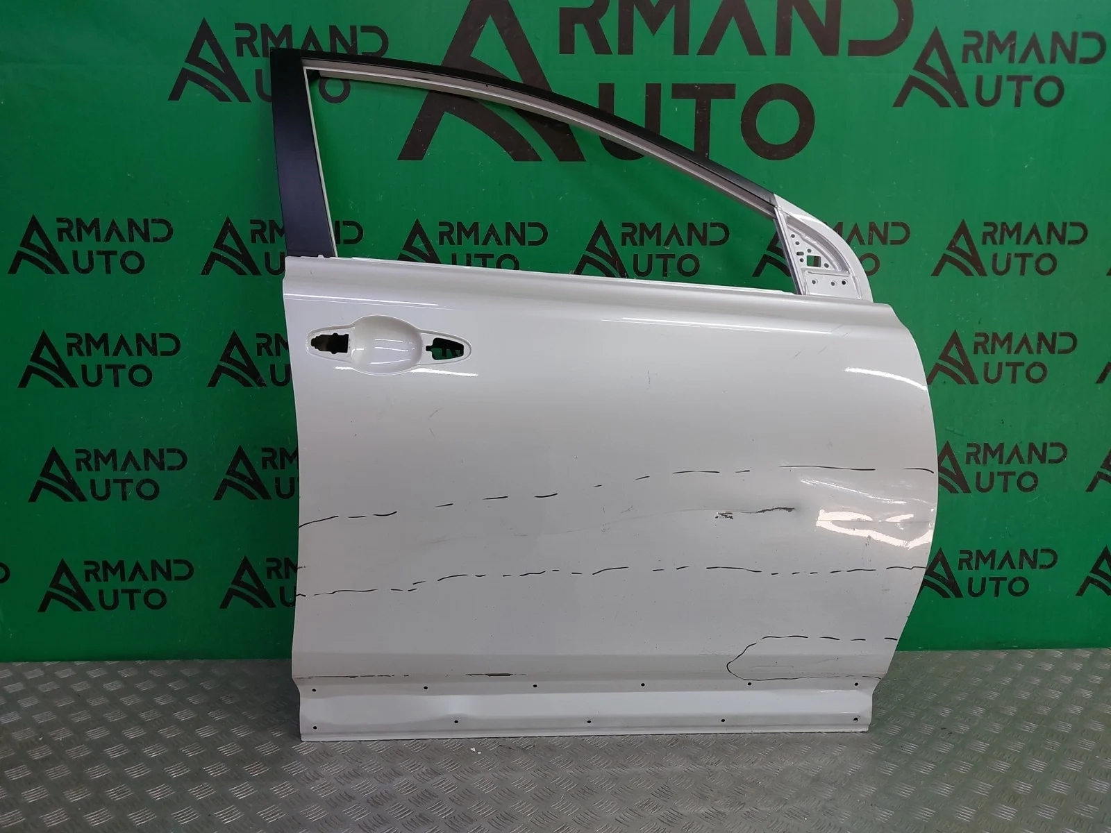 Дверь Toyota RAV4 2012-2019 CA40
