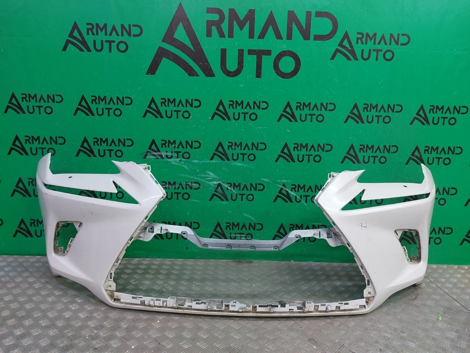 Бампер Lexus NX 2017-2021