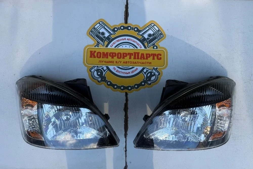 Фара (передняя) комплект Kia Rio II рестайлинг (2009—2011)