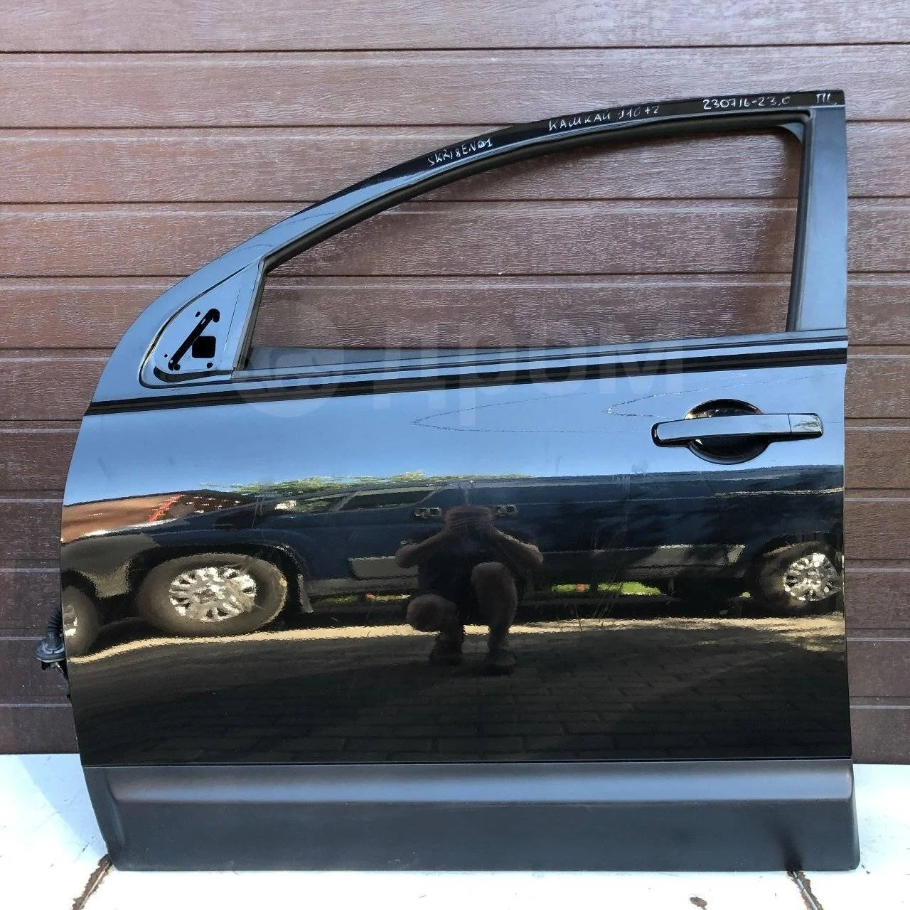 Стекло двери Nissan Qashqai+2 I рестайлинг (2010—2013)