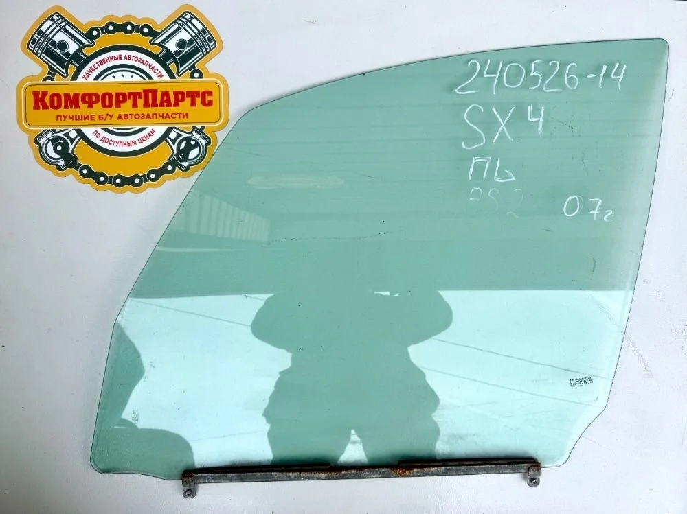 Стекло двери Suzuki SX4 I (2006—2009)