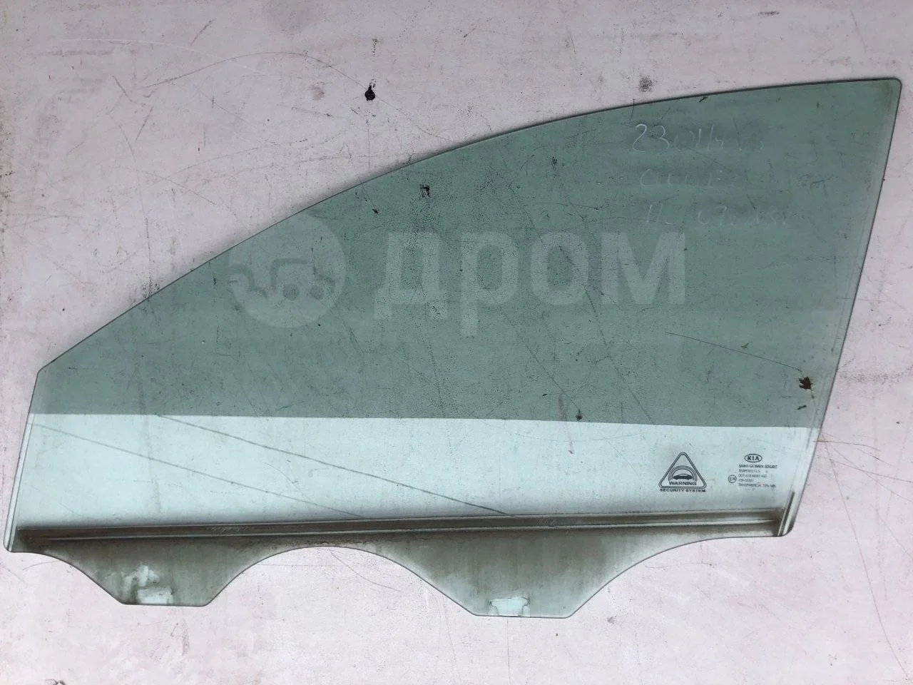 Стекло двери Kia Ceed ED (2006—2010)